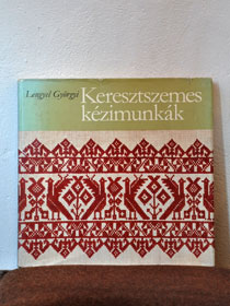 �n���K���[�̎�|�{/Keresztszemes kezimunkak