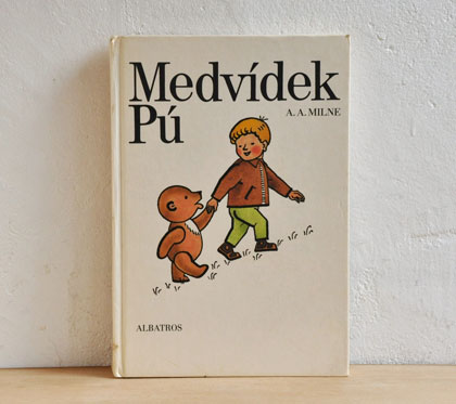�`�F�R�̊G�{ ��Medvidek Pu��