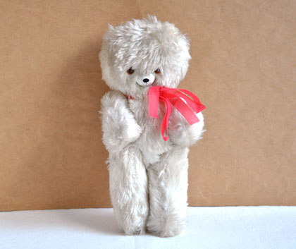 DDR�x�A���z���C�g�E�s���N�̃��{����